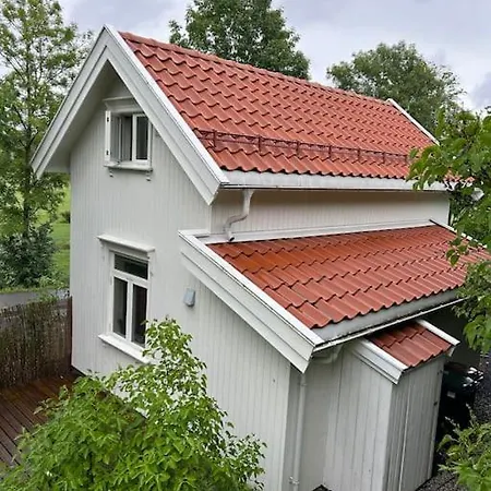 Lite Hus 15 Min Fra Oslo 펜션 *
