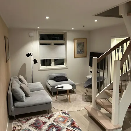 Lite Hus 15 Min Fra Oslo *