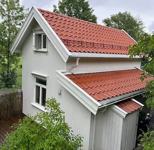 Lite Hus 15 Min Fra Oslo 度假居 *
